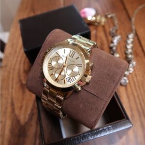 Michael Kors watch gold